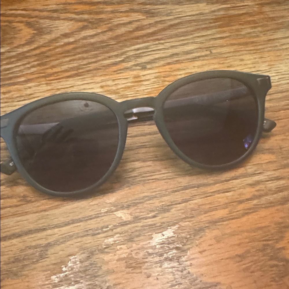 Spy PISMO black Sunglasses - Picture 2 of 4